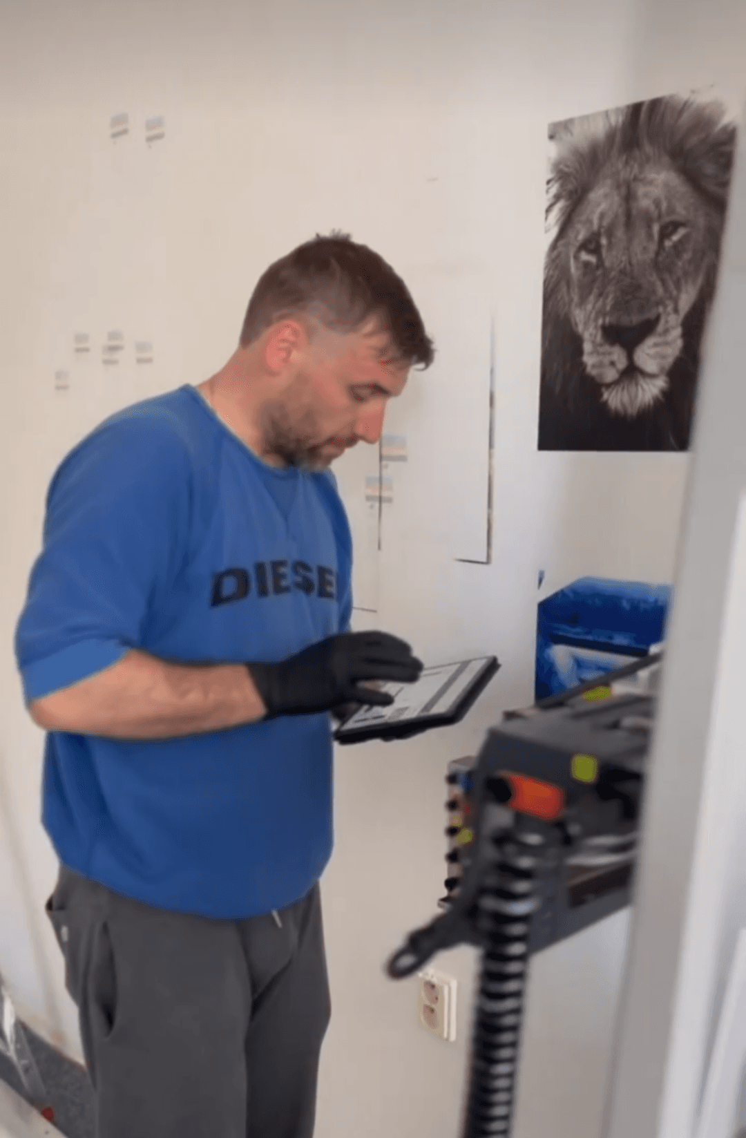 2023 Wallpen wallPen E2 UV Printers — Used — photo 1